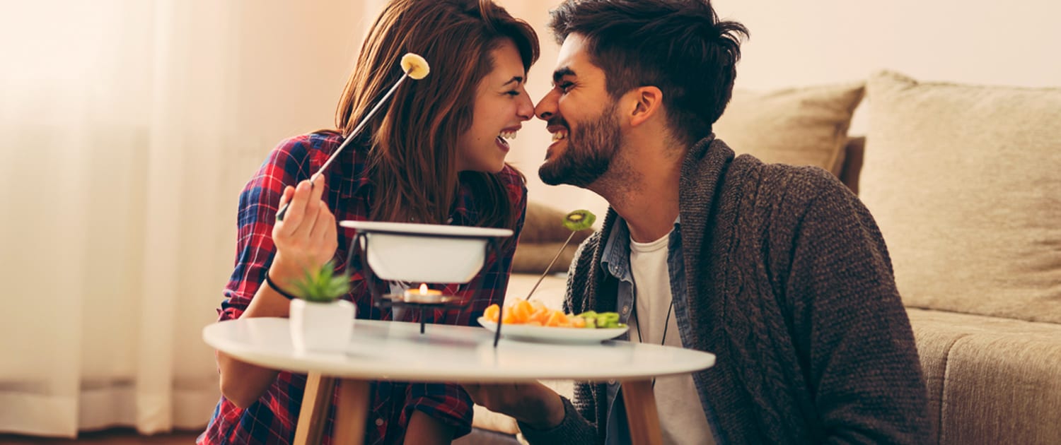 YoungCouple_WebsiteBackground(7)